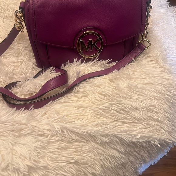 Michael Kors Purple Leather Crossbody Bag - Picture 6 of 6